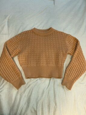 Women's Cropped Cable Knit Sweater - Camel